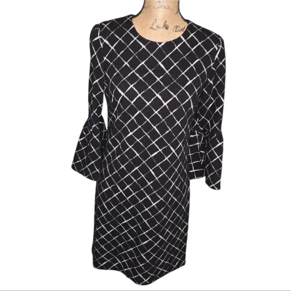 Calvin‎ Klein Bell Sleeve Elegant Black and White Checkered Dress Size 4
